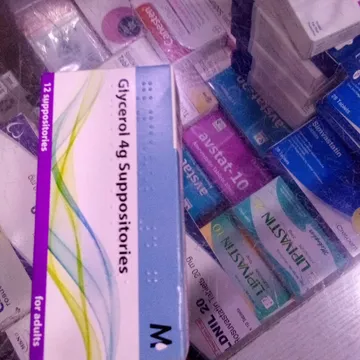 Care Glycerol 4g suppositories